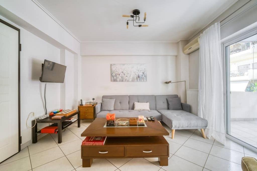Spacious Family Flat Near Parthenon Free Parking Atena Exterior foto