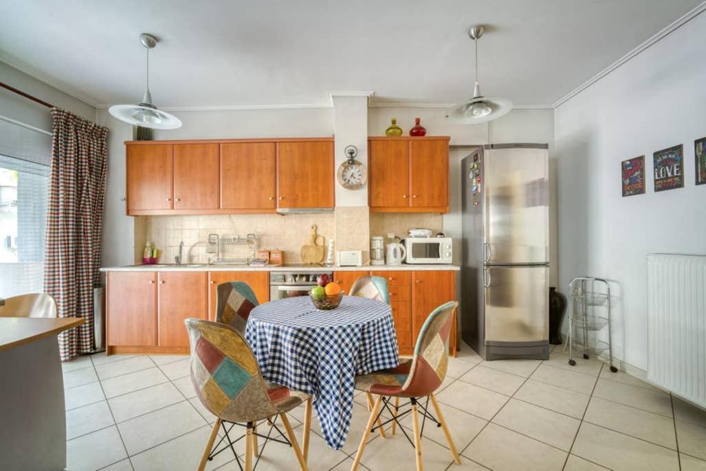 Spacious Family Flat Near Parthenon Free Parking Atena Exterior foto