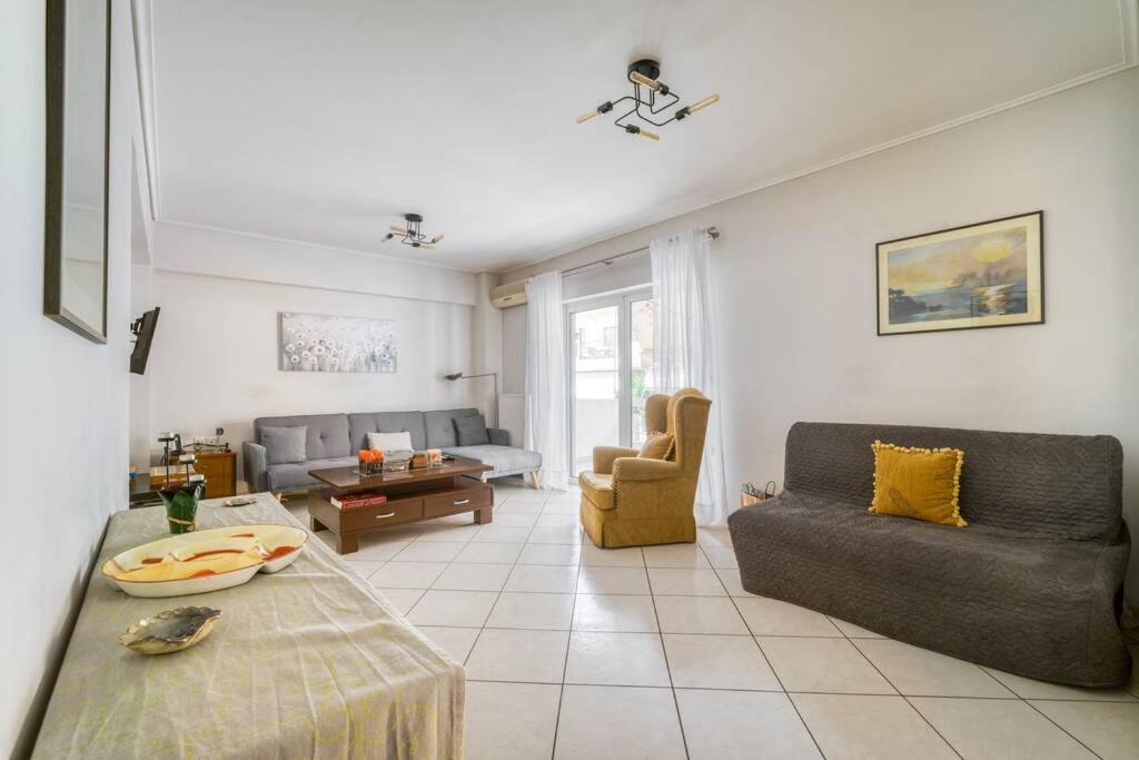 Spacious Family Flat Near Parthenon Free Parking Atena Exterior foto
